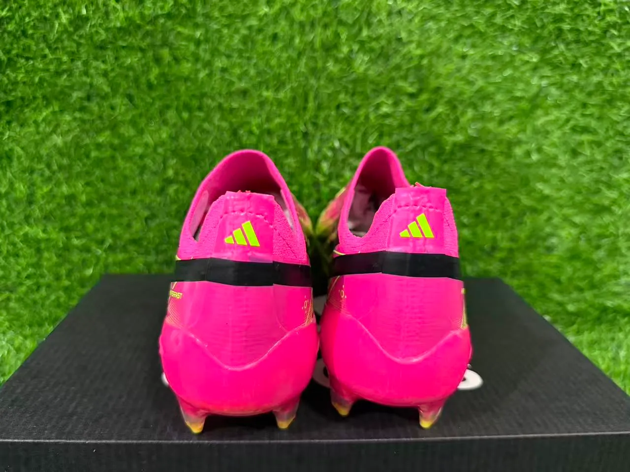 Adidas Pink Green Low-Cut Sock-Fit Upper Iridescent Holographic Overlay Firm-Ground Soccer Shoes 6