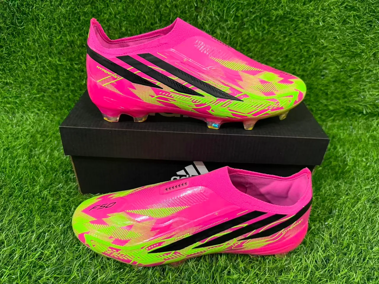 Adidas Pink Green Low-Cut Sock-Fit Upper Iridescent Holographic Overlay Firm-Ground Soccer Shoes 10