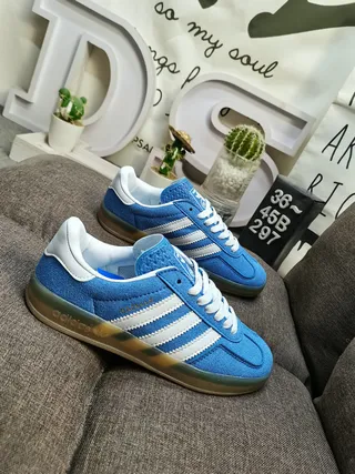 Adidas Pink Green Suede Upper Gum Rubber Sole Lifestyle Sneakers 9