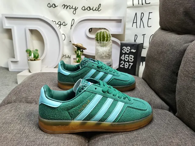 Adidas Pink Green Suede Upper Gum Rubber Sole Lifestyle Sneakers 21