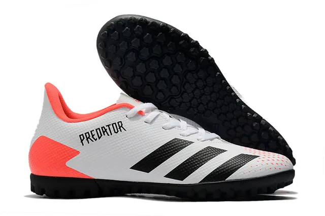 Adidas Predator Preto e Branco Turf Sapatos de Futebol 4