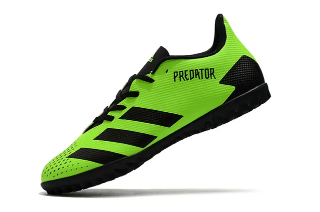 Adidas Predator Preto e Branco Turf Sapatos de Futebol 8