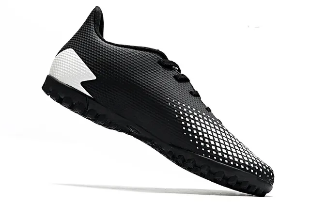Adidas Predator Preto e Branco Turf Sapatos de Futebol 13