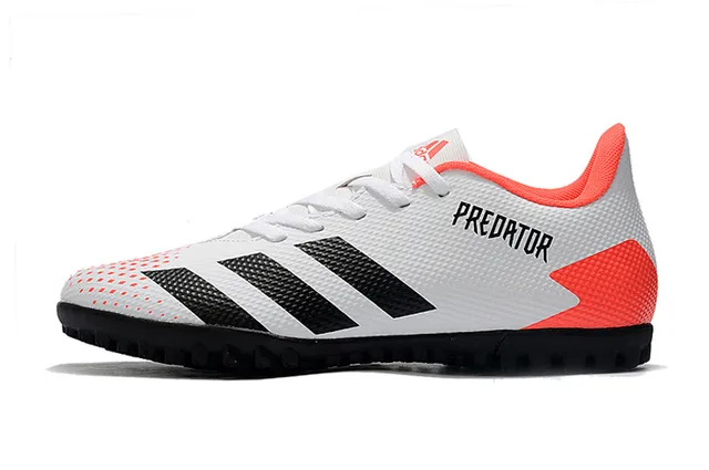 Adidas Predator Preto e Branco Turf Sapatos de Futebol 21