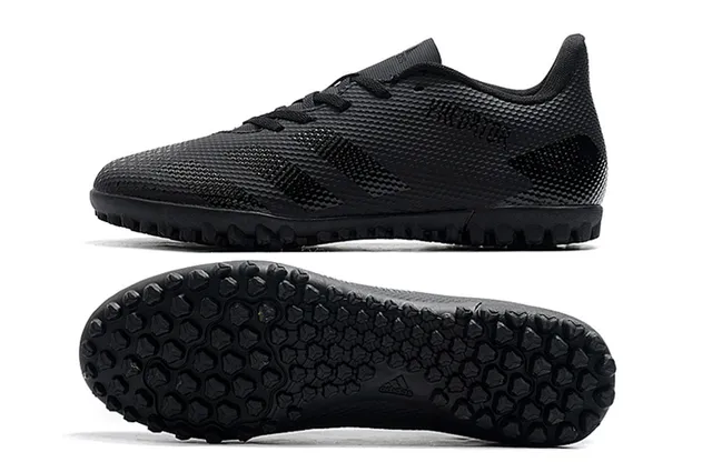 Adidas Predator Preto e Branco Turf Sapatos de Futebol 24