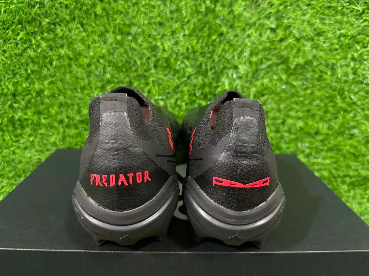 Adidas Predator Black Red Low-Cut Sock-Fit Collar Cursive Branding Firm-Ground Soccer Shoes 2