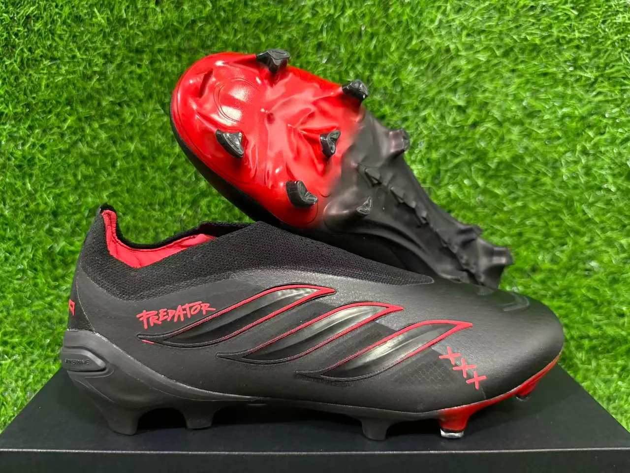 Adidas Predator Black Red Low-Cut Sock-Fit Collar Cursive Branding Firm-Ground Soccer Shoes 10