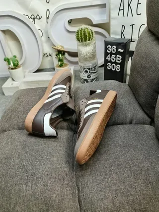 Adidas Samba Chaussures Lifestyle Marron et Blanc 6