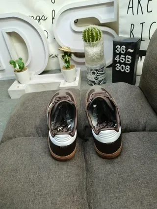 Adidas Samba Chaussures Lifestyle Marron et Blanc 8