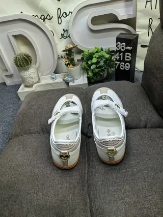Adidas Samba Off-White Beige Scalloped Strap Lifestyle Sneakers 8