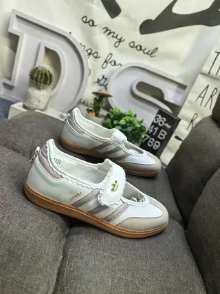 Adidas Samba Off-White Beige Scalloped Strap Lifestyle Sneakers 9