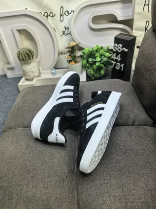 Adidas Samba OG Navy Suede Lifestyle Sneakers 14