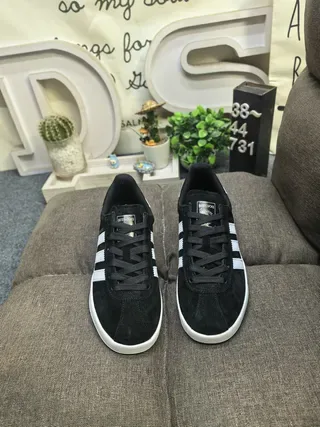 Adidas Samba OG Navy Suede Lifestyle Sneakers 18