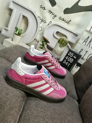 Adidas Samba OG Red White Gum Lifestyle Sneakers 9