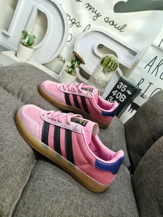 Adidas Samba OG Red White Gum Lifestyle Sneakers 19