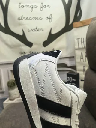 Adidas Samba White and Black Lifestyle Sneakers 3
