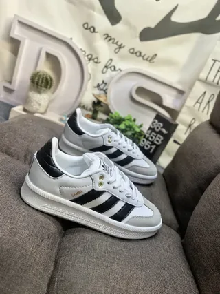 Adidas Samba White and Black Lifestyle Sneakers 9