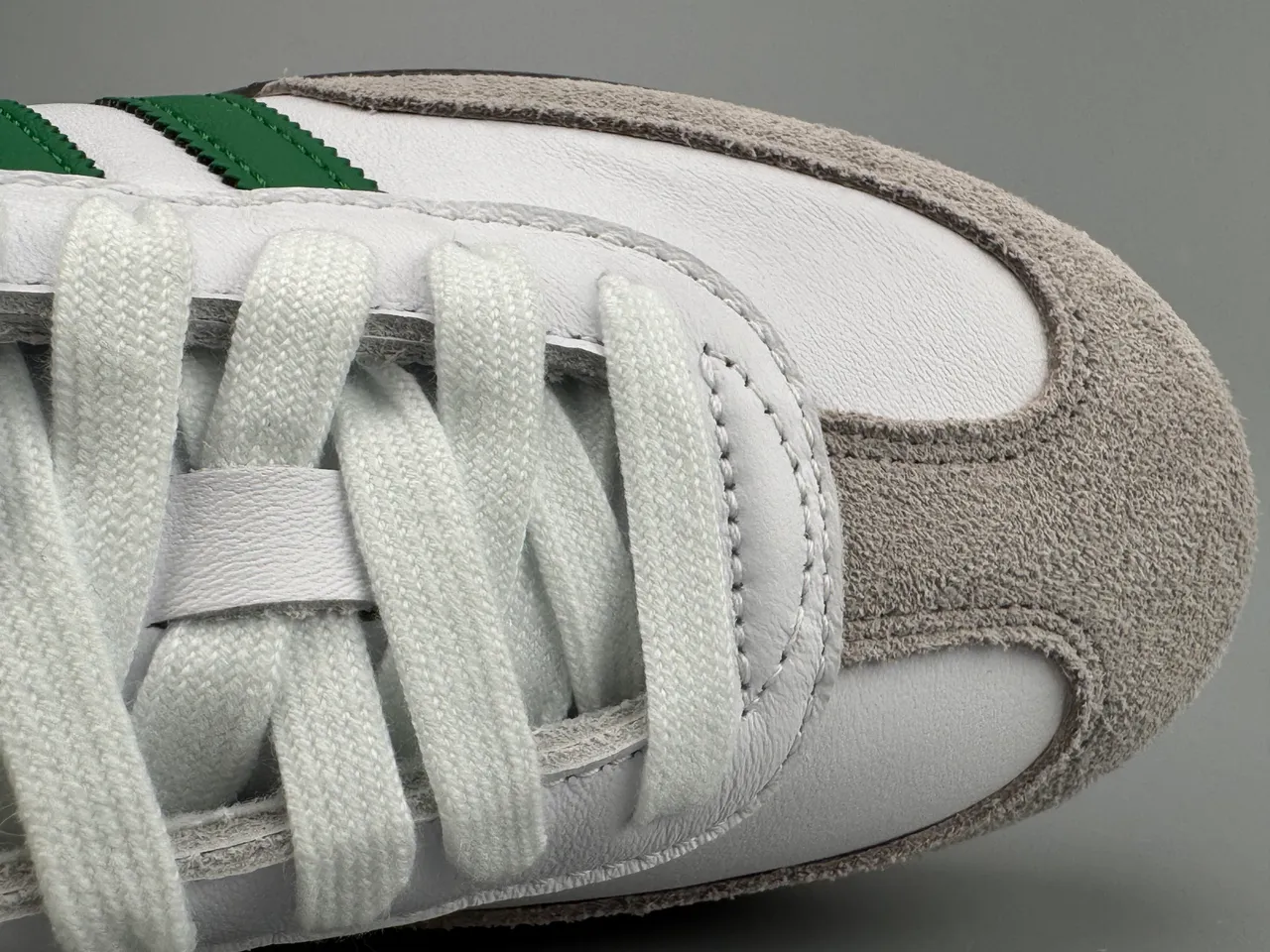 Adidas Samba White Green Suede Toe Lifestyle Sneakers 6