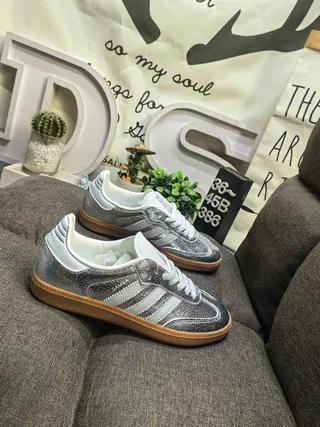 Adidas Silver White Metallic Textured Upper Three-Stripe Overlay Lifestyle Sneakers 9