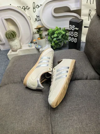 Adidas Spezial Beige Silver Low-Top Perforated Toe Lifestyle Sneakers 6