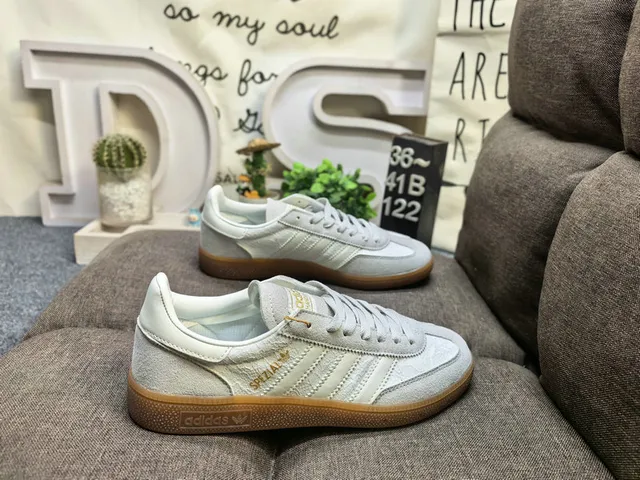 Adidas Spezial Gray Suede White Stripe Gum Sole Lifestyle Sneakers 21