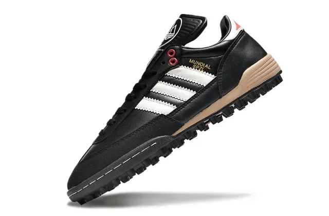Adidas Spezial Mundial SPZL أسود أبيض أحمر حذاء كرة القدم للعشب الصناعي 3