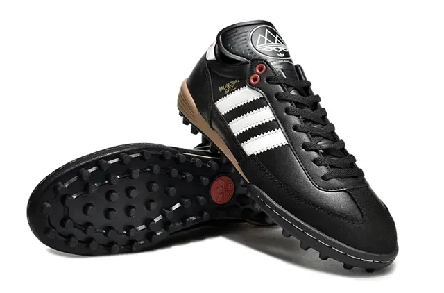 Adidas Spezial Mundial SPZL أسود أبيض أحمر حذاء كرة القدم للعشب الصناعي 4