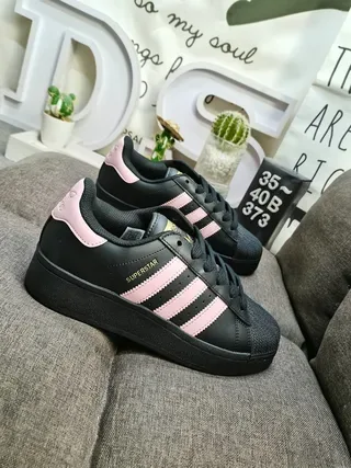 Adidas Superstar Black and Pink Lifestyle Sneakers 9
