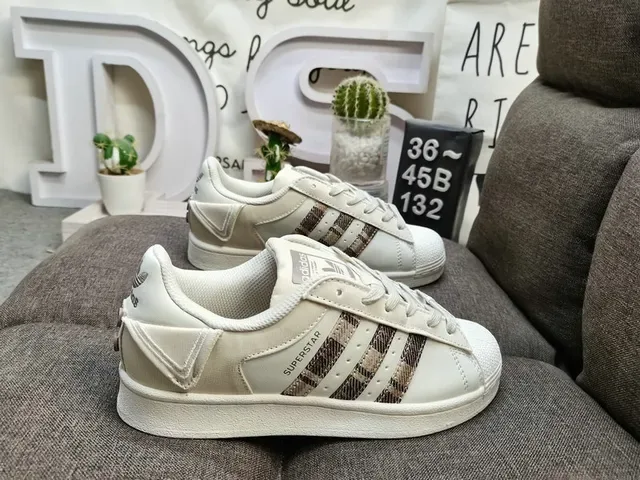 Adidas Superstar Dumbo Collaboration Off-White Mint Green Lifestyle Sneakers 11