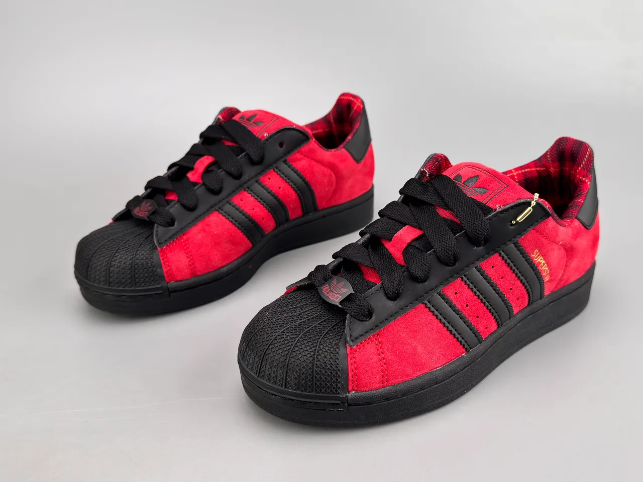 Adidas Superstar 红黑麂皮休闲运动鞋 5