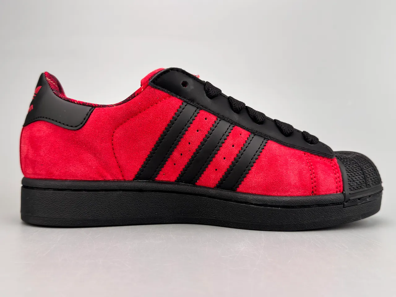 Adidas Superstar 红黑麂皮休闲运动鞋 8