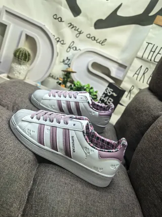Adidas Superstar White and Mauve Heart Embossed Lifestyle Sneakers 7