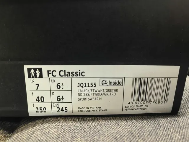 Adidas White Black Chunky Sole Three-Stripe Cage Lifestyle Sneakers 12