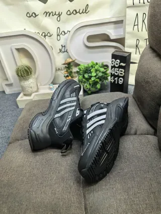 Adidas White Black Chunky Sole Three-Stripe Cage Lifestyle Sneakers 16