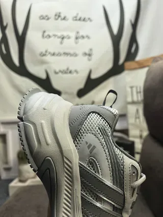 Adidas White Black Chunky Sole Three-Stripe Cage Lifestyle Sneakers 23