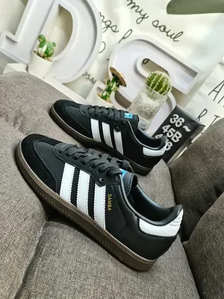 Adidas White Black Low-Top Leather Upper Lifestyle Sneakers 7