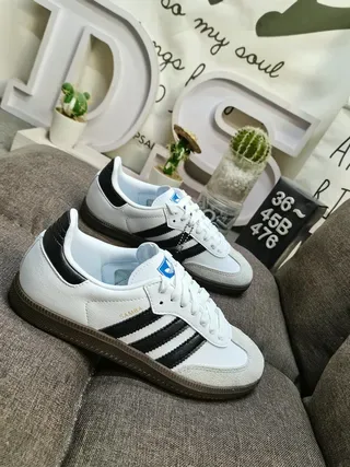 Adidas White Black Low-Top Leather Upper Lifestyle Sneakers 19
