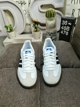 Adidas White Black Low-Top Leather Upper Lifestyle Sneakers 20