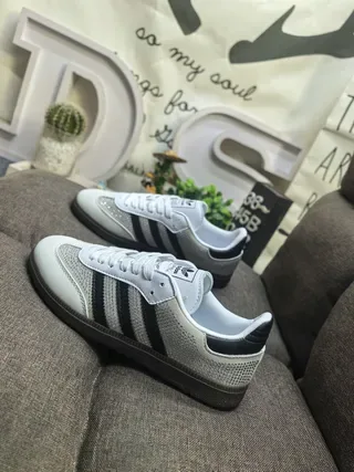 Adidas White Black Perforated Mesh Upper Three Stripes Lifestyle Sneakers 7
