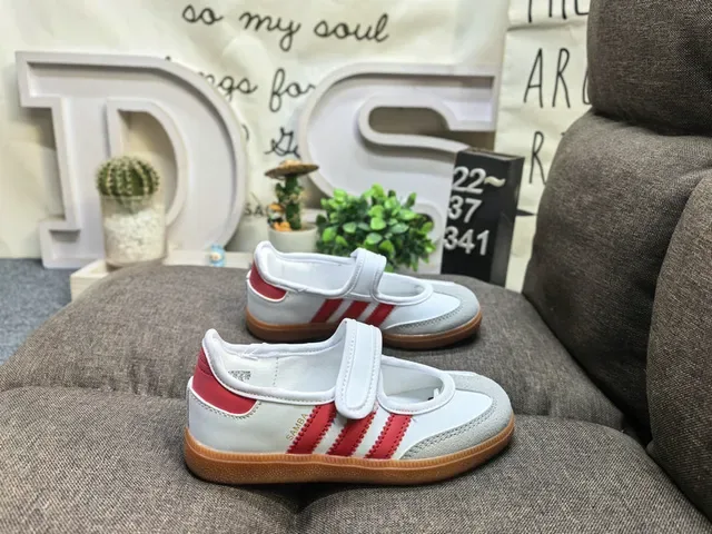 Adidas White Blue Laceless Velcro Strap Three-Stripe Side Panel Lifestyle Sneakers 21