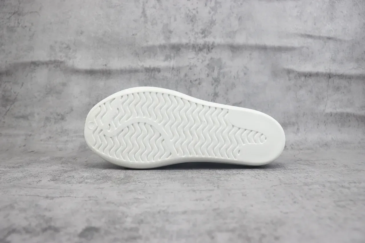 Adidas White Gray Laceless Slip-On Ribbed Textile Upper Sneakers 8