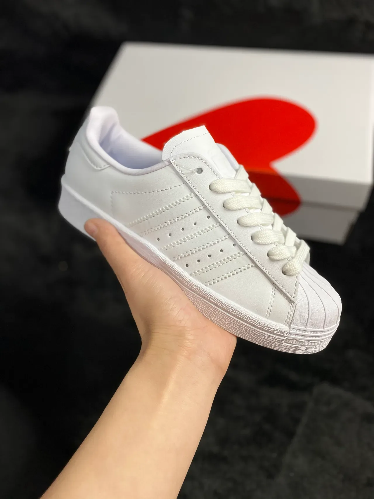 Adidas White Red Shell-Toe Three-Stripe Panel Lifestyle Sneakers 14