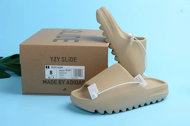 Adidas Yeezy Slide Beige Molded EVA Slippers 2