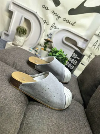 Adidas Yeezy Slide Gray and White Slippers 9