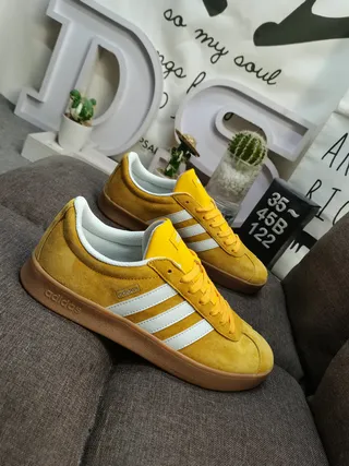 Adidas Yellow White Suede Upper Three-Stripe Side Panel Lifestyle Sneakers 9