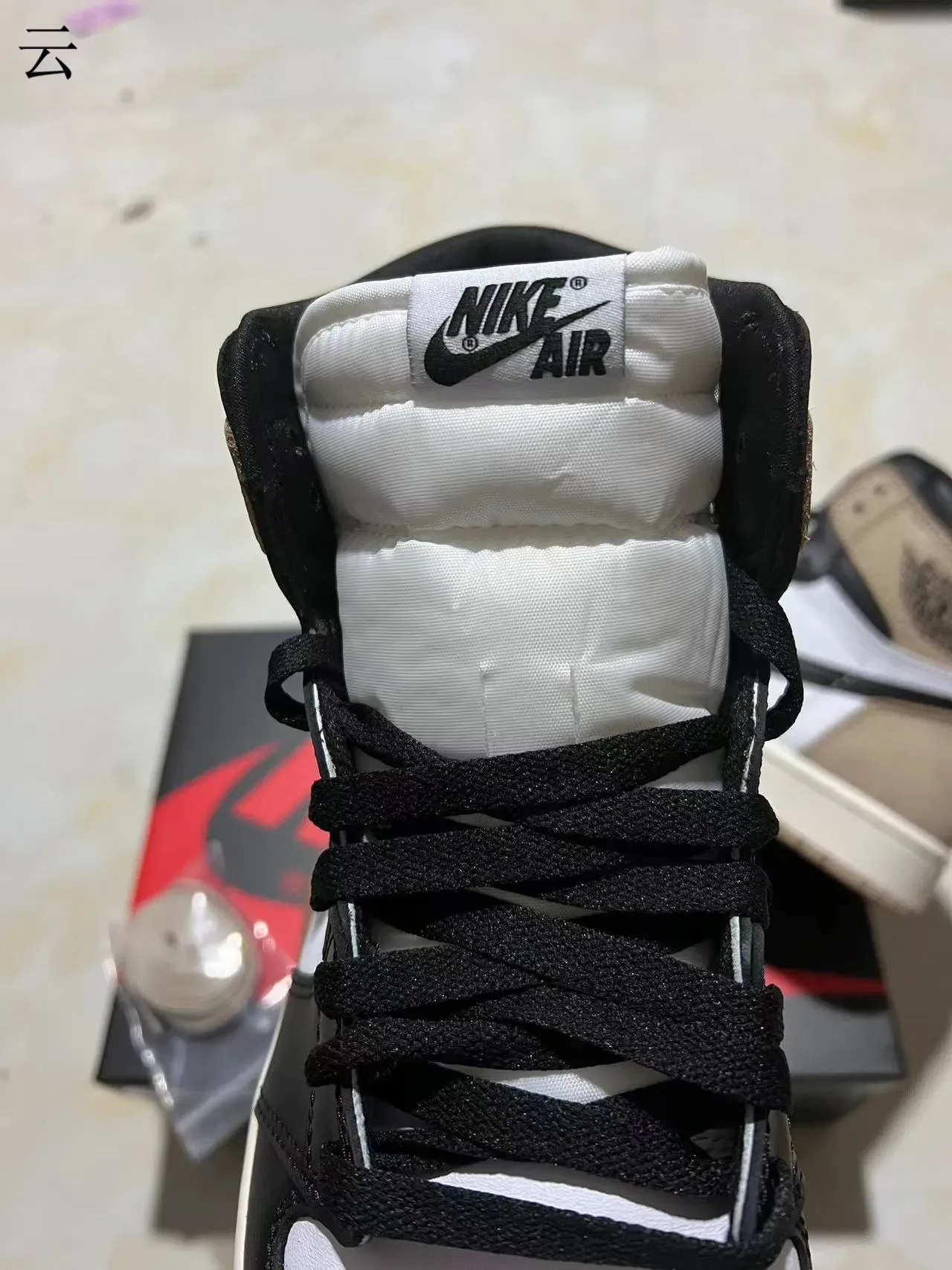 Air Jordan 1 Preto Bege Topo Alto Couro-Suede Painel Construção Tênis de Basquete 5