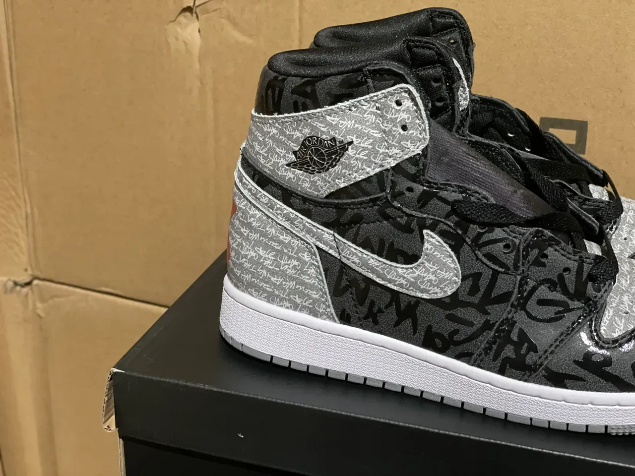 Air Jordan 1 Impression Graffiti Chaussures de Basket Hautes 2