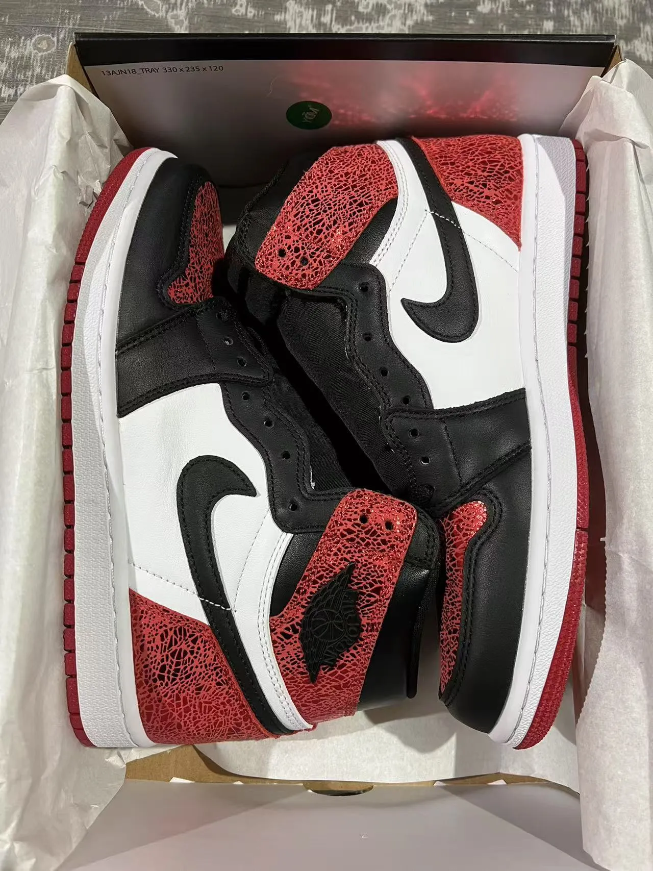 Chaussures de basketball Air Jordan 1 High en mesh rouge noir blanc 9