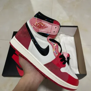 Air Jordan 1 High Multi-Material 红白黑 篮球鞋