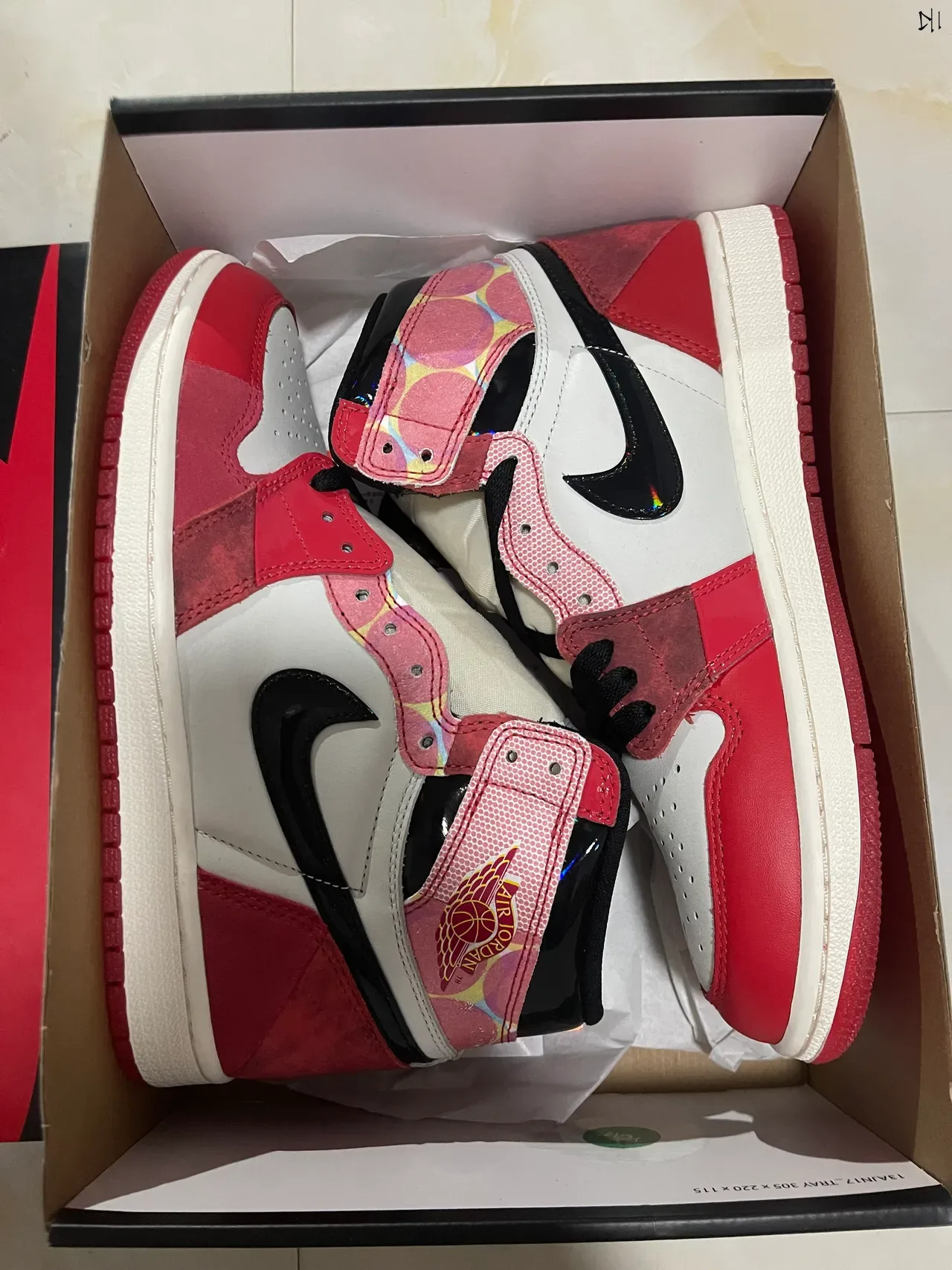 Air Jordan 1 High Multi-Material أحمر أبيض أسود أحذية كرة السلة 8